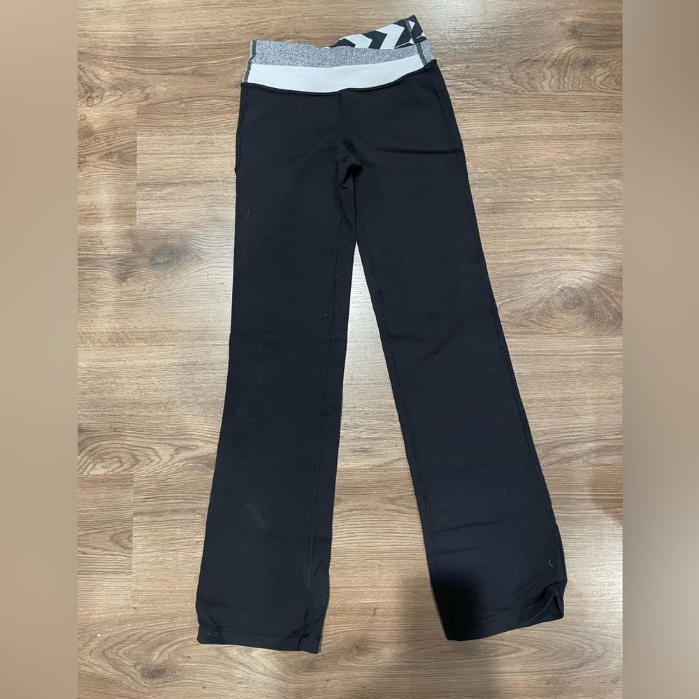 Lululemon Groove Pant